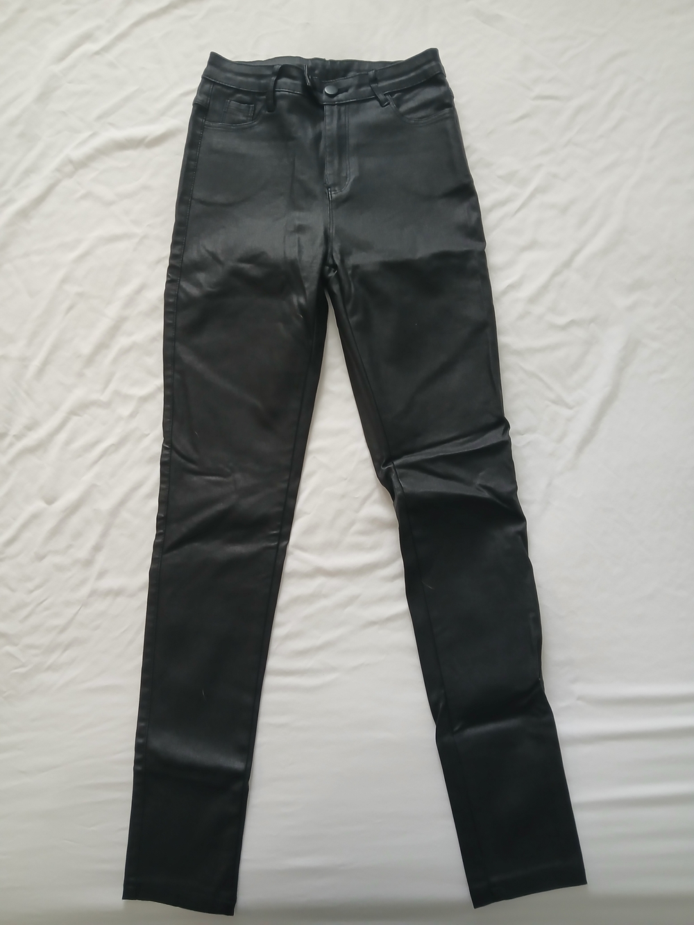 Women’s Faux Leather Skinny Pants - Black